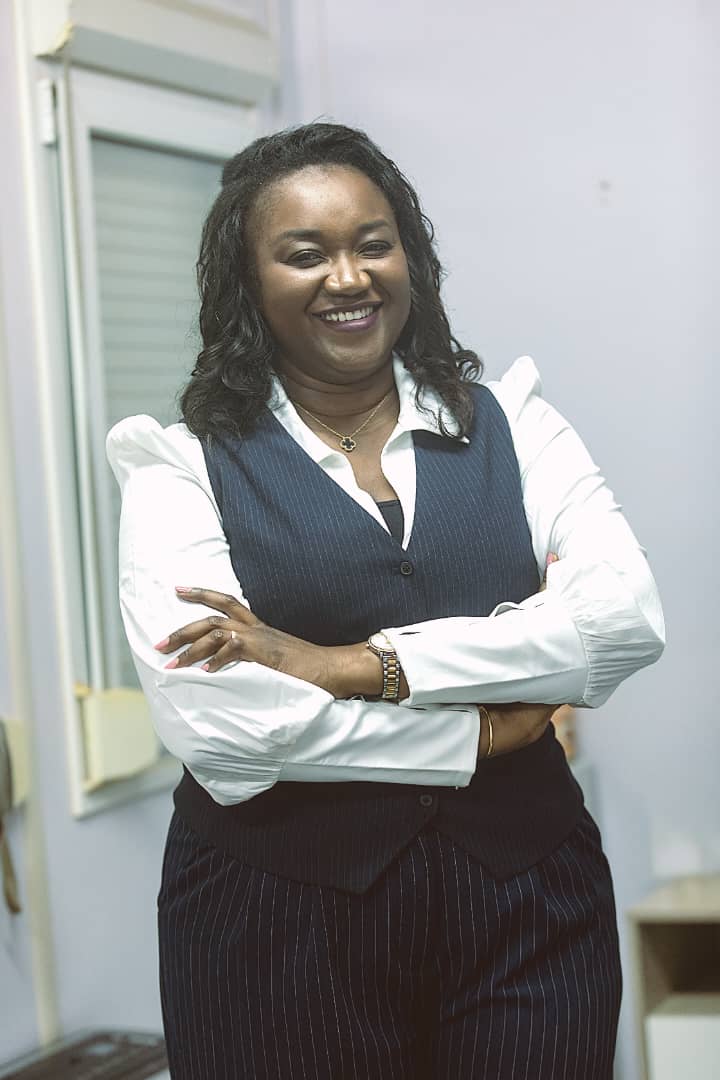 Portrait de Mme Eliane Mboso